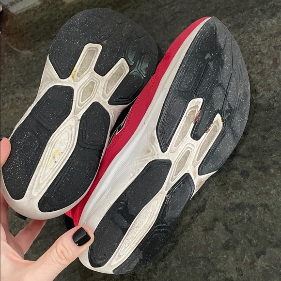 New Balance Gym Shoes Running Shoes Fresh Foam 625 Boys 6 - Picture 6 of 7